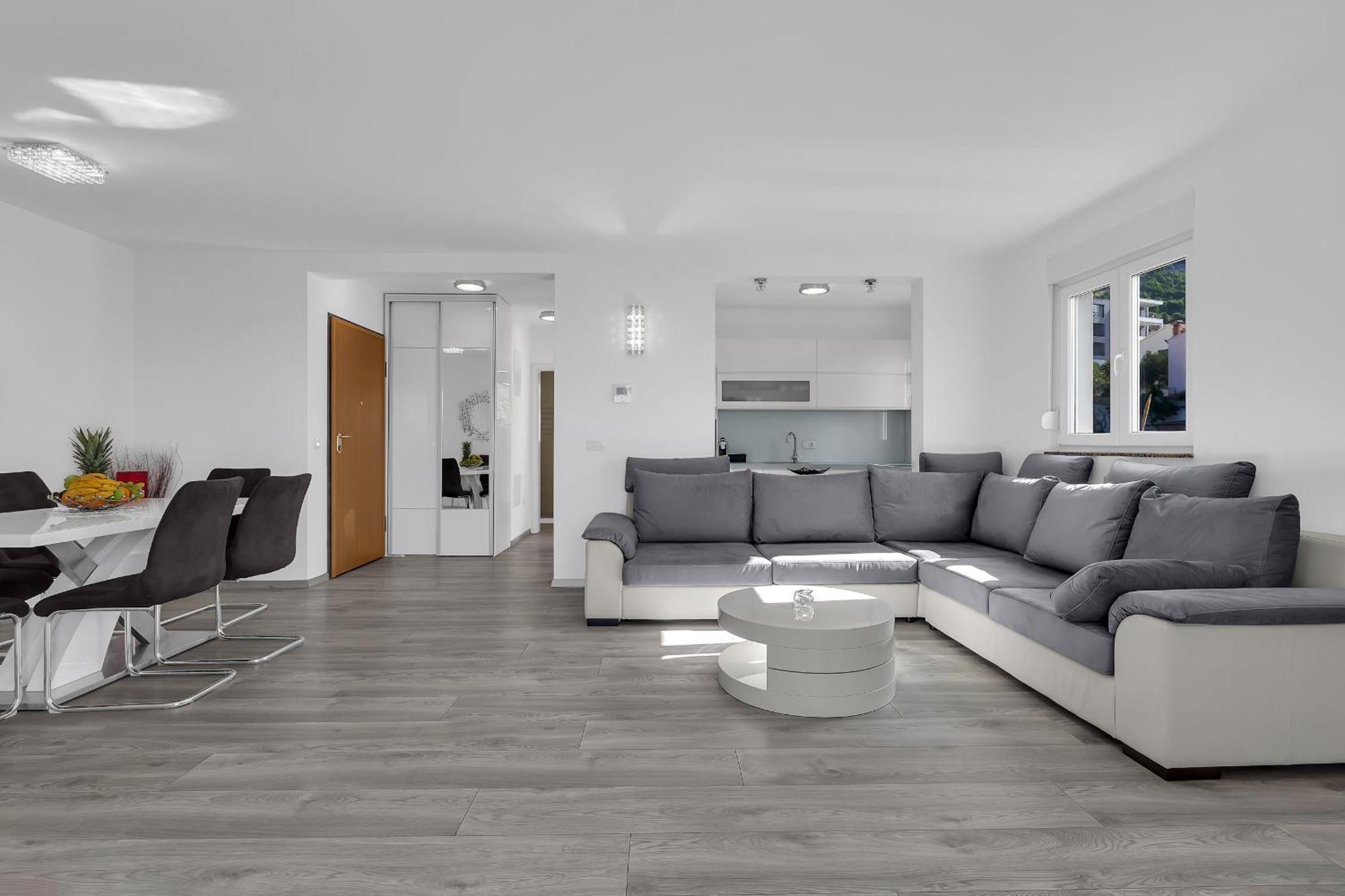 Sea View Apartments Dammi With Free Parking 마카르스카 외부 사진